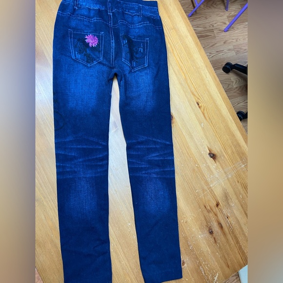 Dark Blue Leggings with Pink Floral Jean Design - Picture 4 of 4